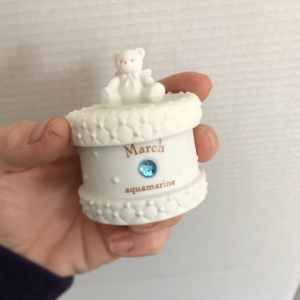 Vtg Bisque March Treasure Box - Picture 12 of 12